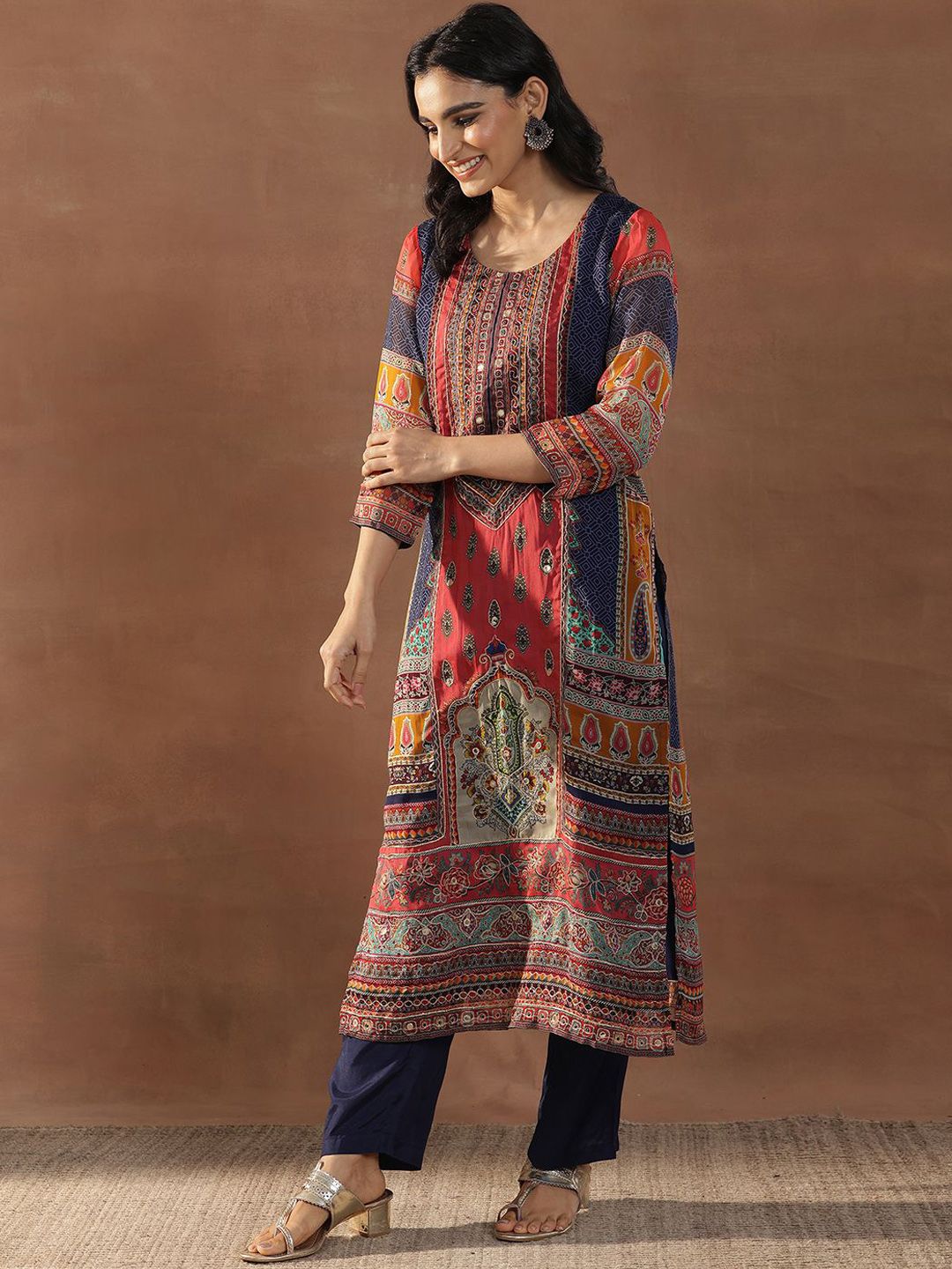 Women Ethnic Motifs Printed Regular Mirror Work Kurta with Trousers & With Dupatta