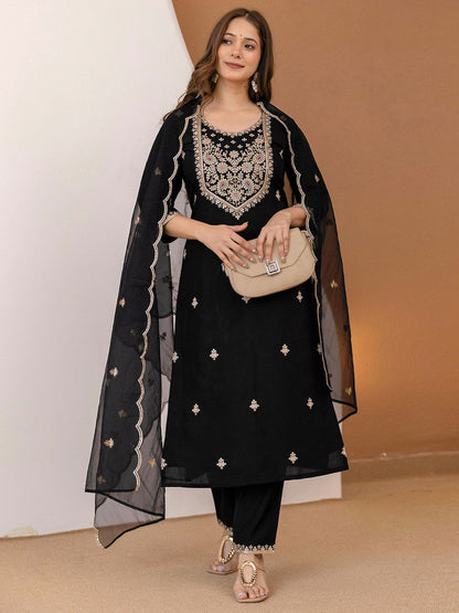 Women Black Silk Blend Embroidered Kurta & Trousers With Dupatta
