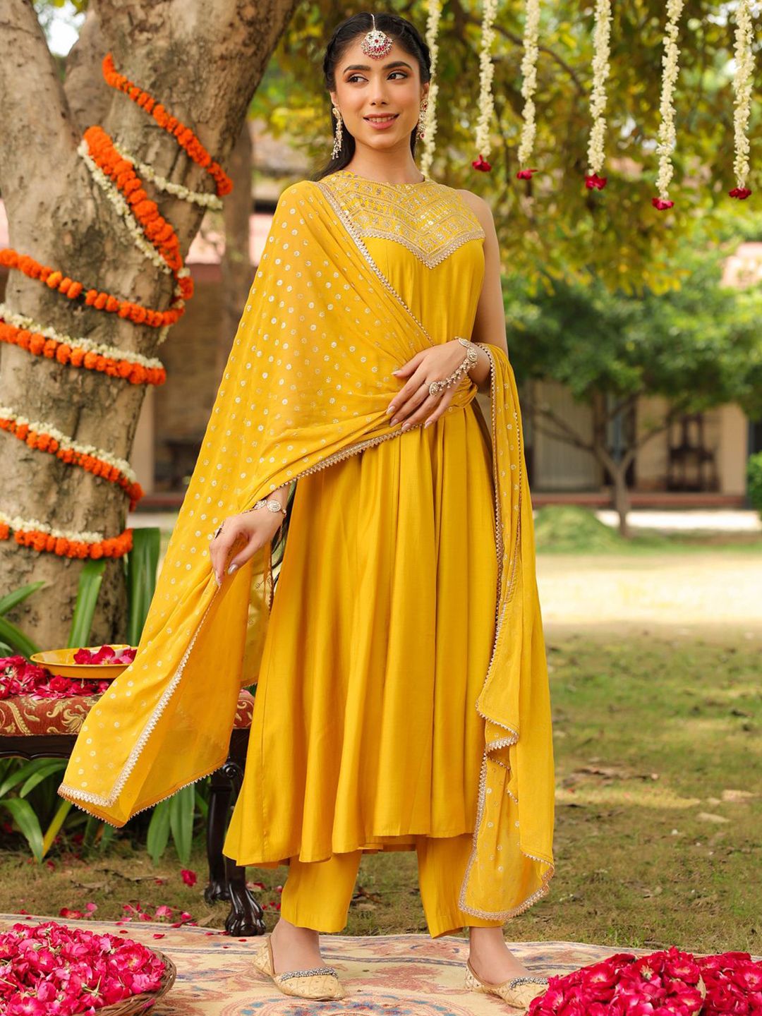 Women Yellow Chanderi Silk Embellished Anarkali Kurta Set With Dupatta