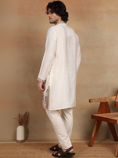 Embroidered Mandarin Collar Knee Length Straight Kurta