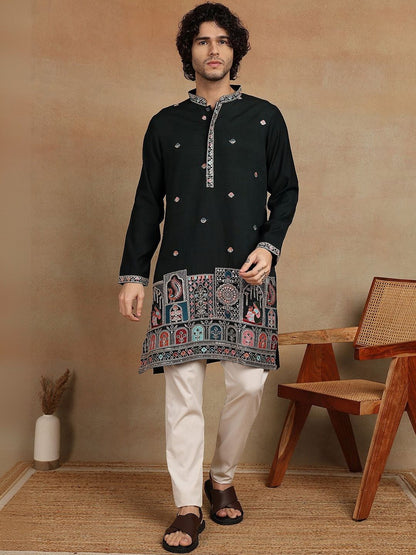 Men Embroidered Mandarin Collar Knee Length Straight Kurta
