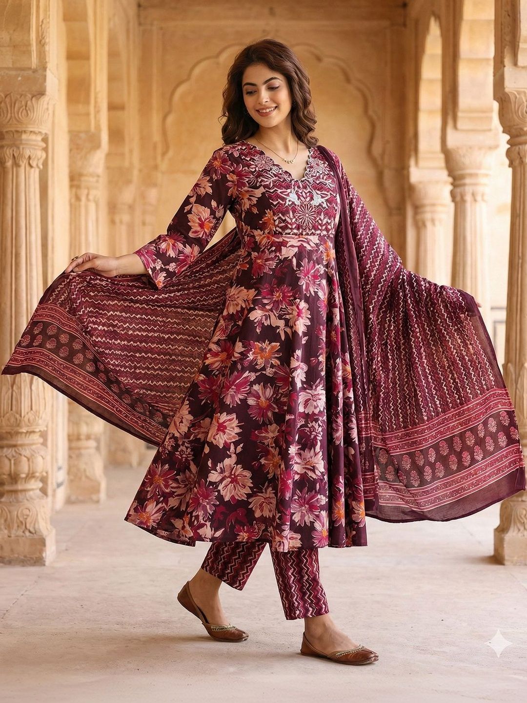Women Floral Embroidered Regular Thread Work Pure Cotton Kurta with Trousers & With Dupatta