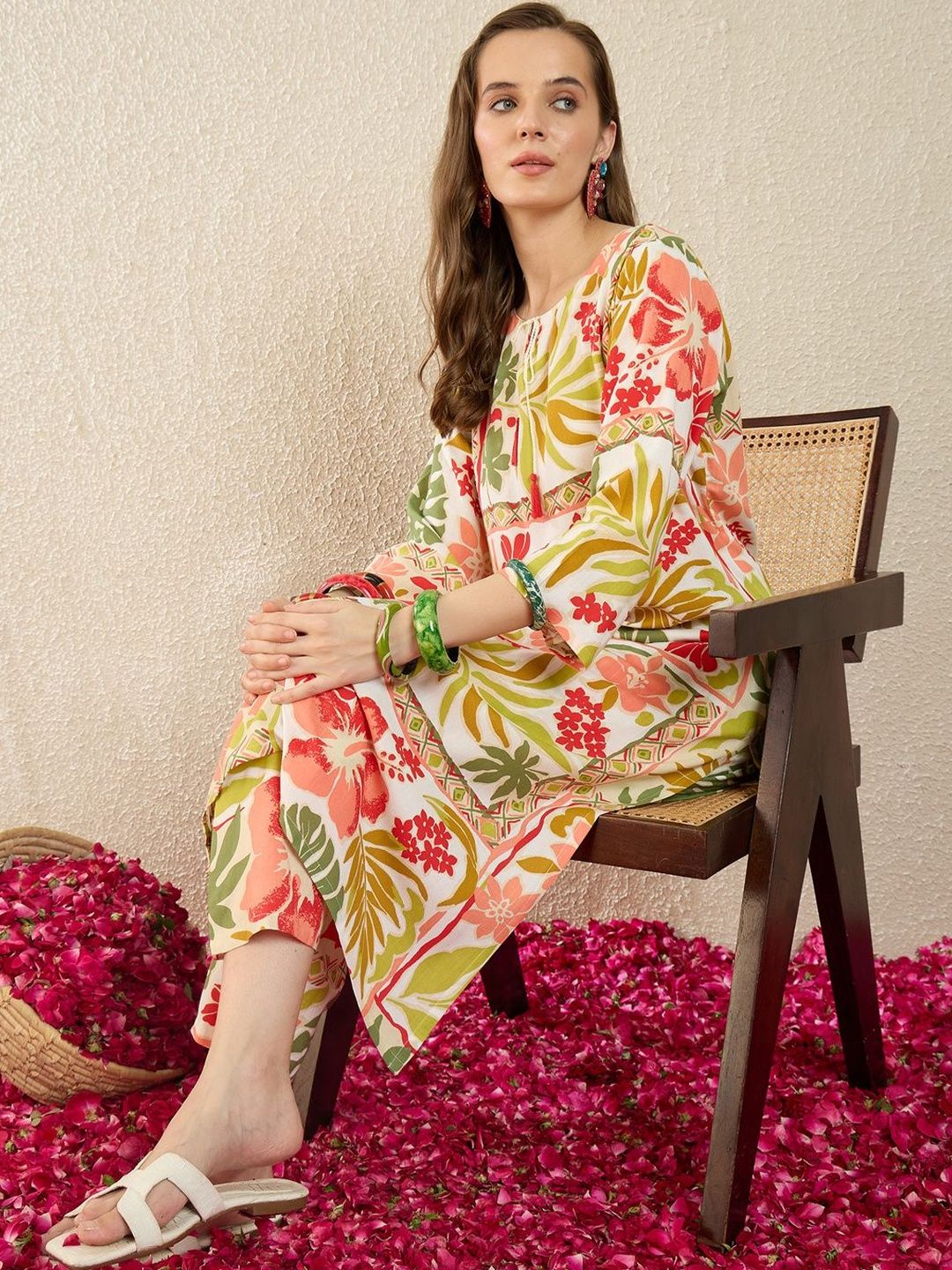 Floral Printed Round Neck Kurta With Trouser - Amy's Cart