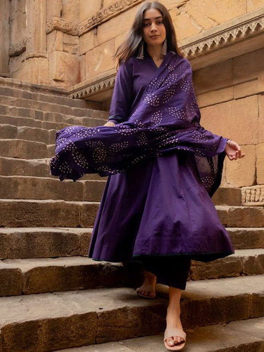 Women Regular Kurta with Palazzos & With Dupatta