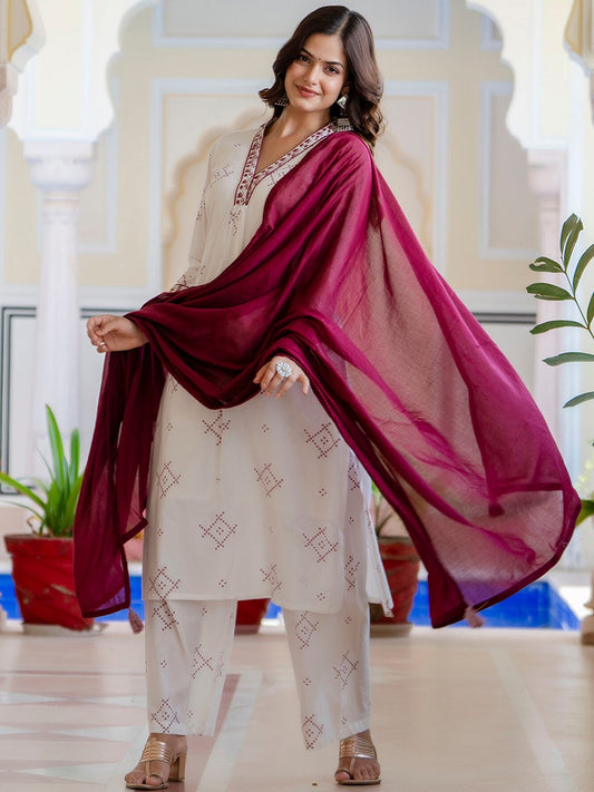 Women Bandhani Printed Pleated Thread Work Pure Cotton Kurta with Palazzos & With Dupatta