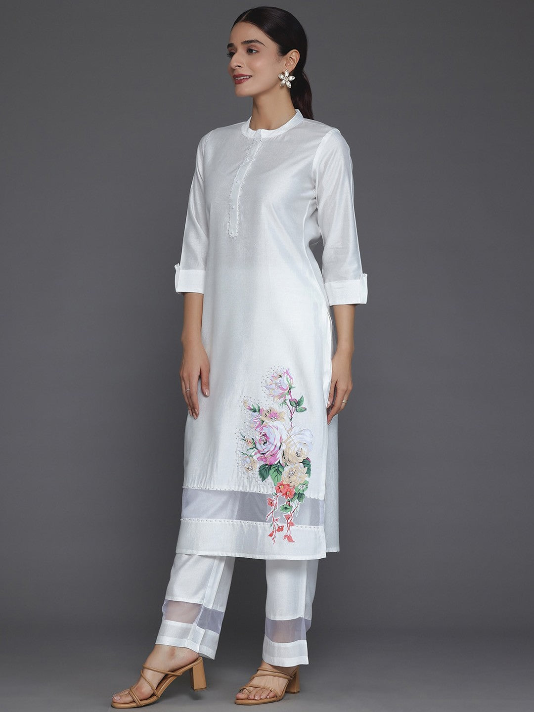 Floral Printed Regular Beads and Stones Kurta with Trousers & Dupatta