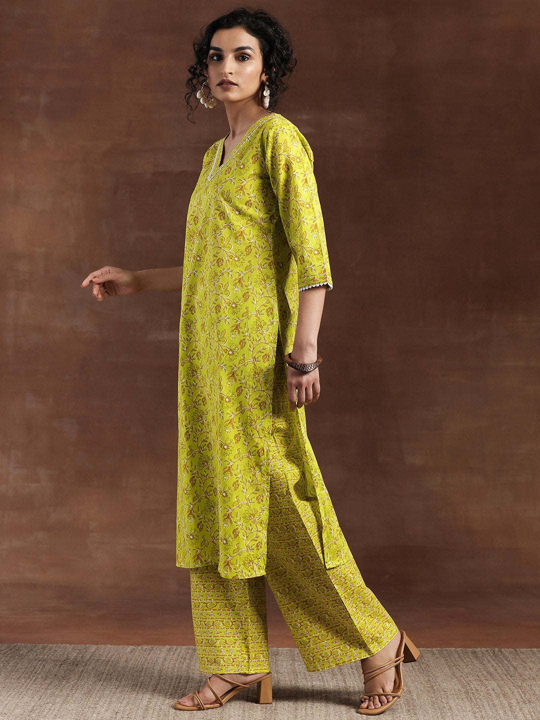 Floral Printed Pure Cotton Kurta with Palazzos & With Dupatta