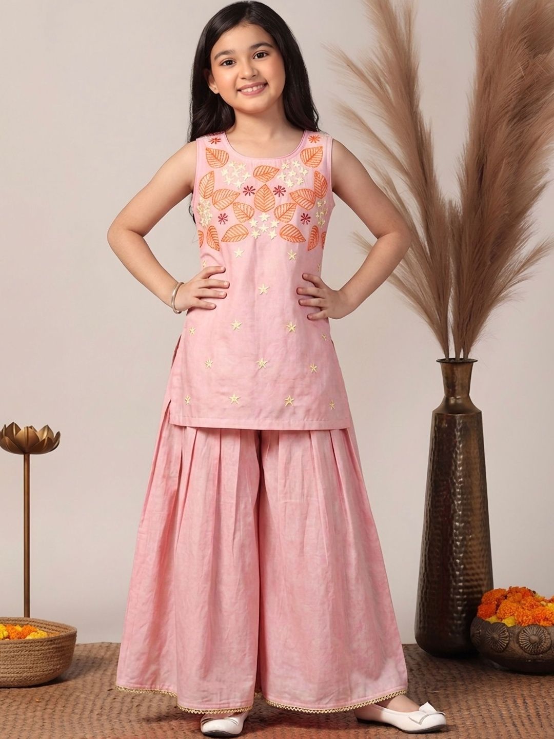 Girls Embroidered Regular Thread Work Kurta with Palazzos