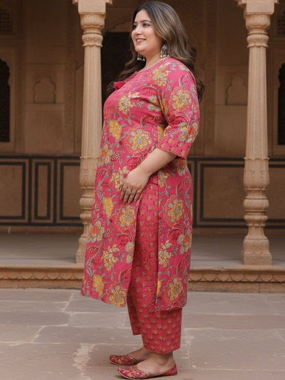 Women Floral Printed Regular Pure Cotton Kurta with Trousers & With Dupatta