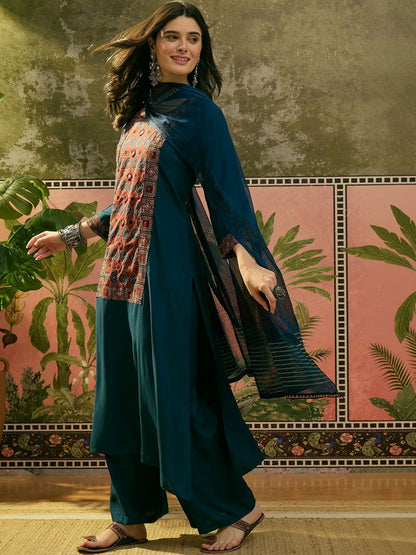 Printed Round Neck Kurta & Palazzos With Dupatta