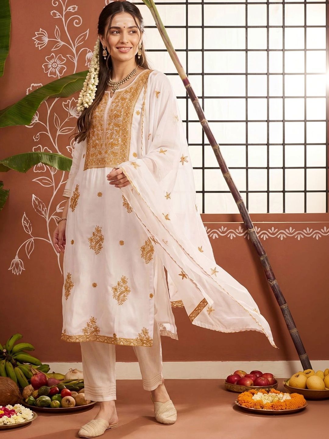 Women Ethnic Motifs Embroidered Regular Thread Work Kurta with Trousers & With Dupatta
