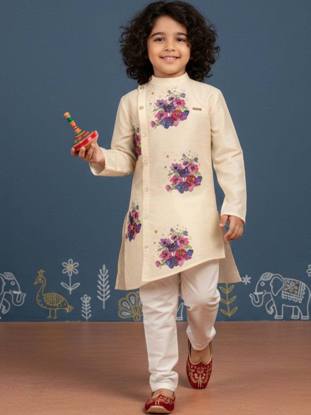 Boys Ethnic Motifs Printed Regular Dupion Silk Kurta with Pyjamas