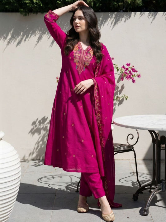Women Ethnic Motifs Embroidered Regular Thread Work Kurta with Trousers & With Dupatta