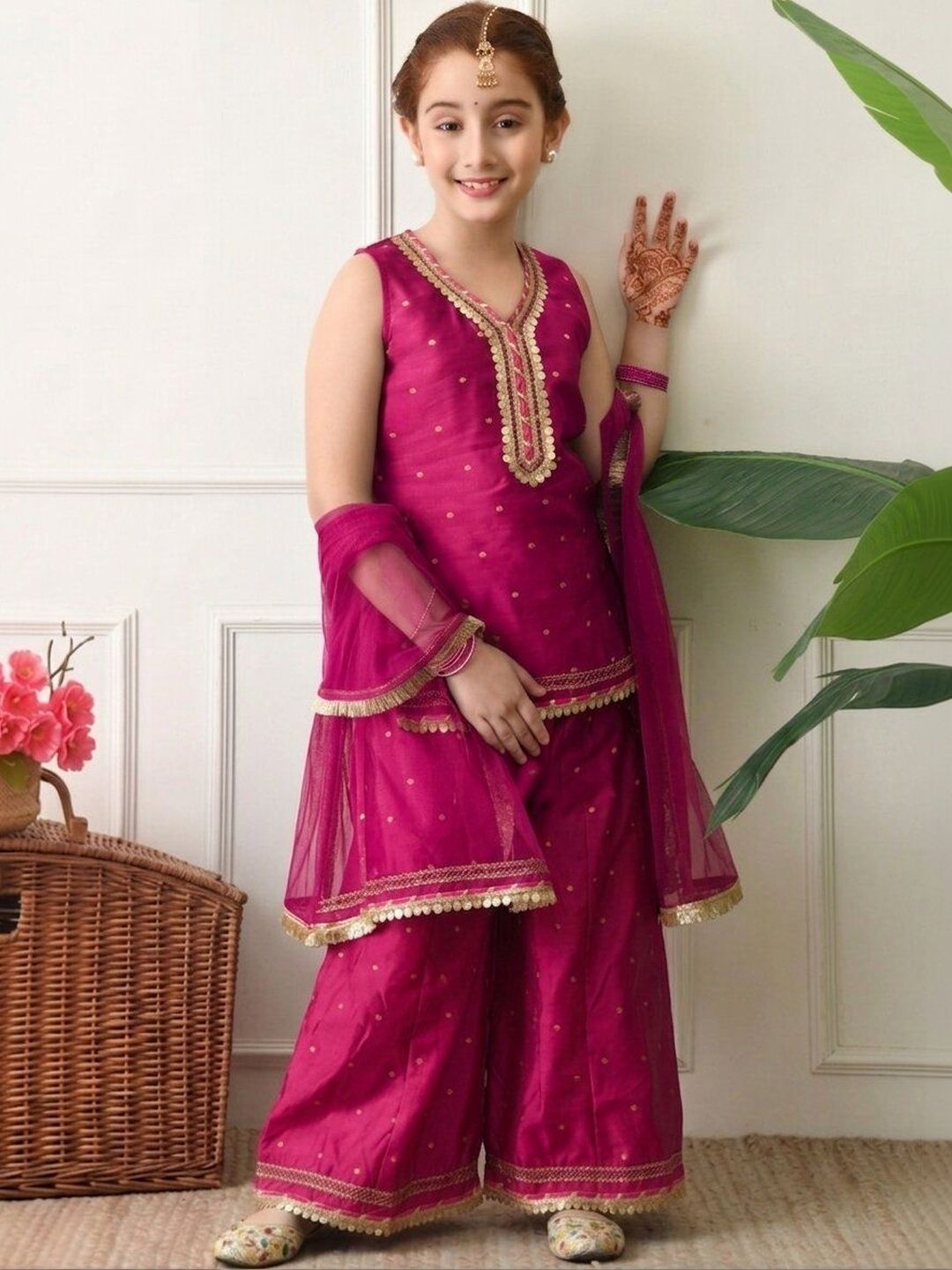 Girls Ethnic Motifs Printed Regular Gotta Patti Kurta with Sharara & With Dupatta