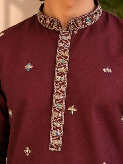 Men Ethnic Motifs Embroidered Thread Work Grandeur & Majestic Artwork Kurta