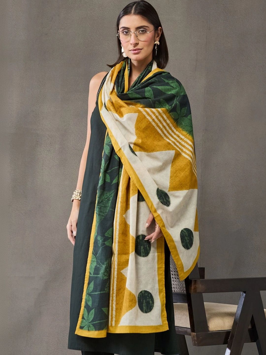 Women Ethnic Motifs Regular Pure Cotton Kurta with Trousers & With Dupatta