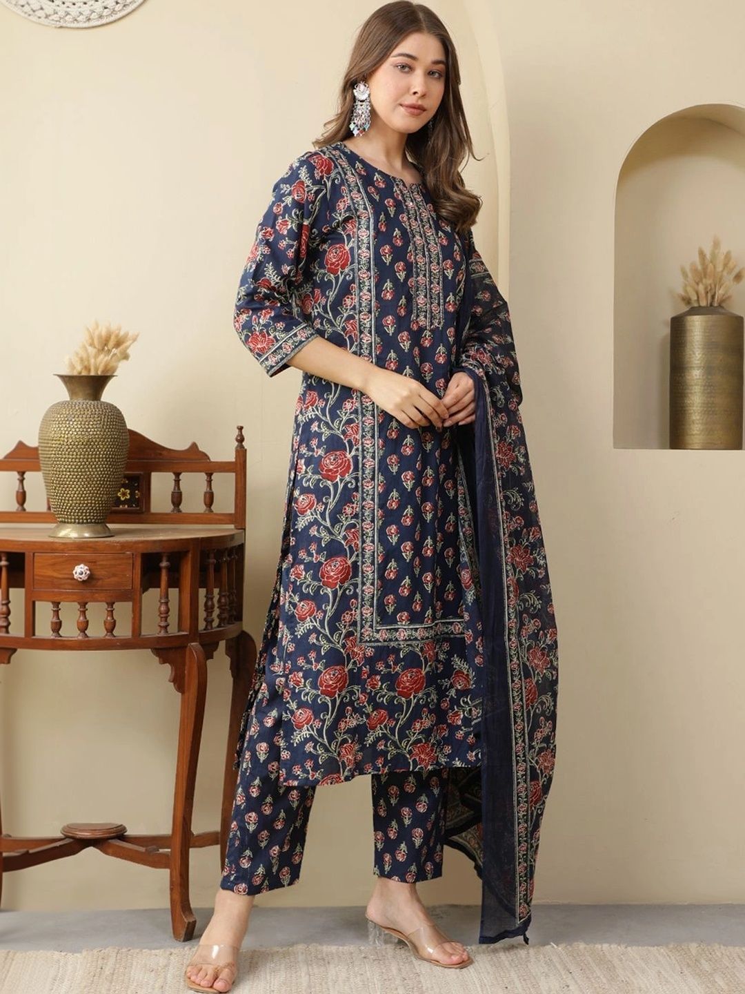 Women Ethnic Motifs Printed Regular Pure Cotton Kurta with Trousers & With Dupatta