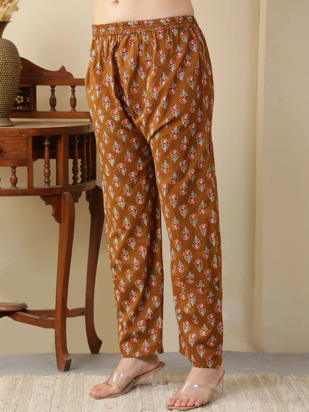 Women Ethnic Motifs Printed Regular Pure Cotton Kurta with Trousers & With Dupatta