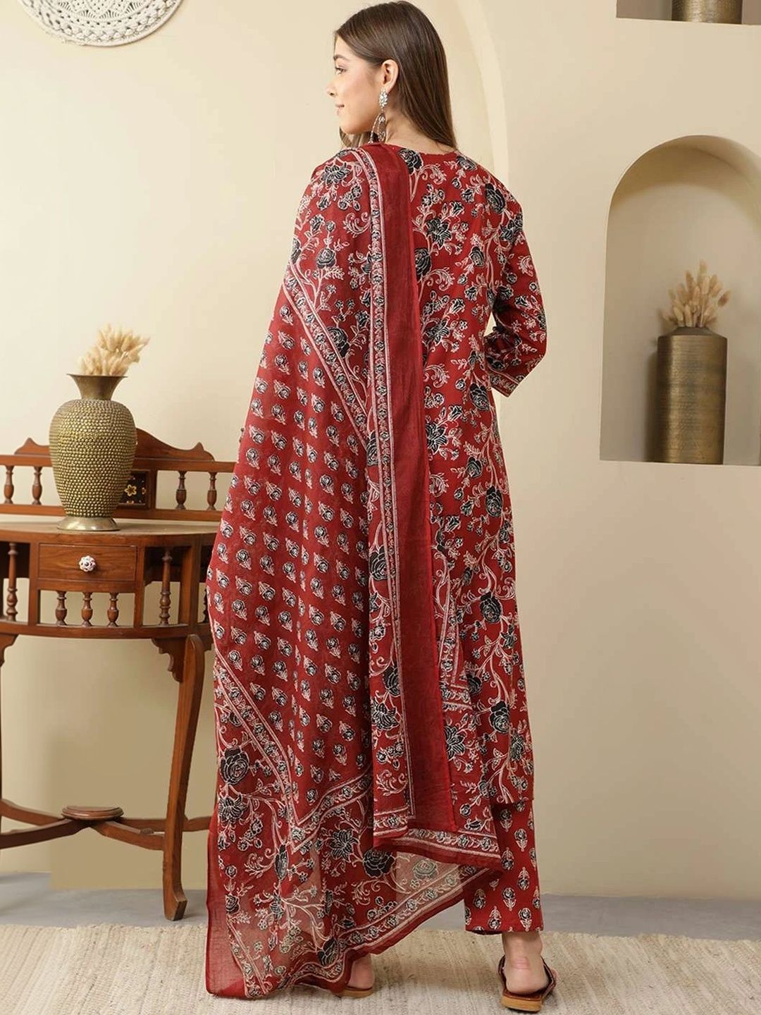 Women Ethnic Motifs Printed Regular Pure Cotton Kurta with Trousers & With Dupatta