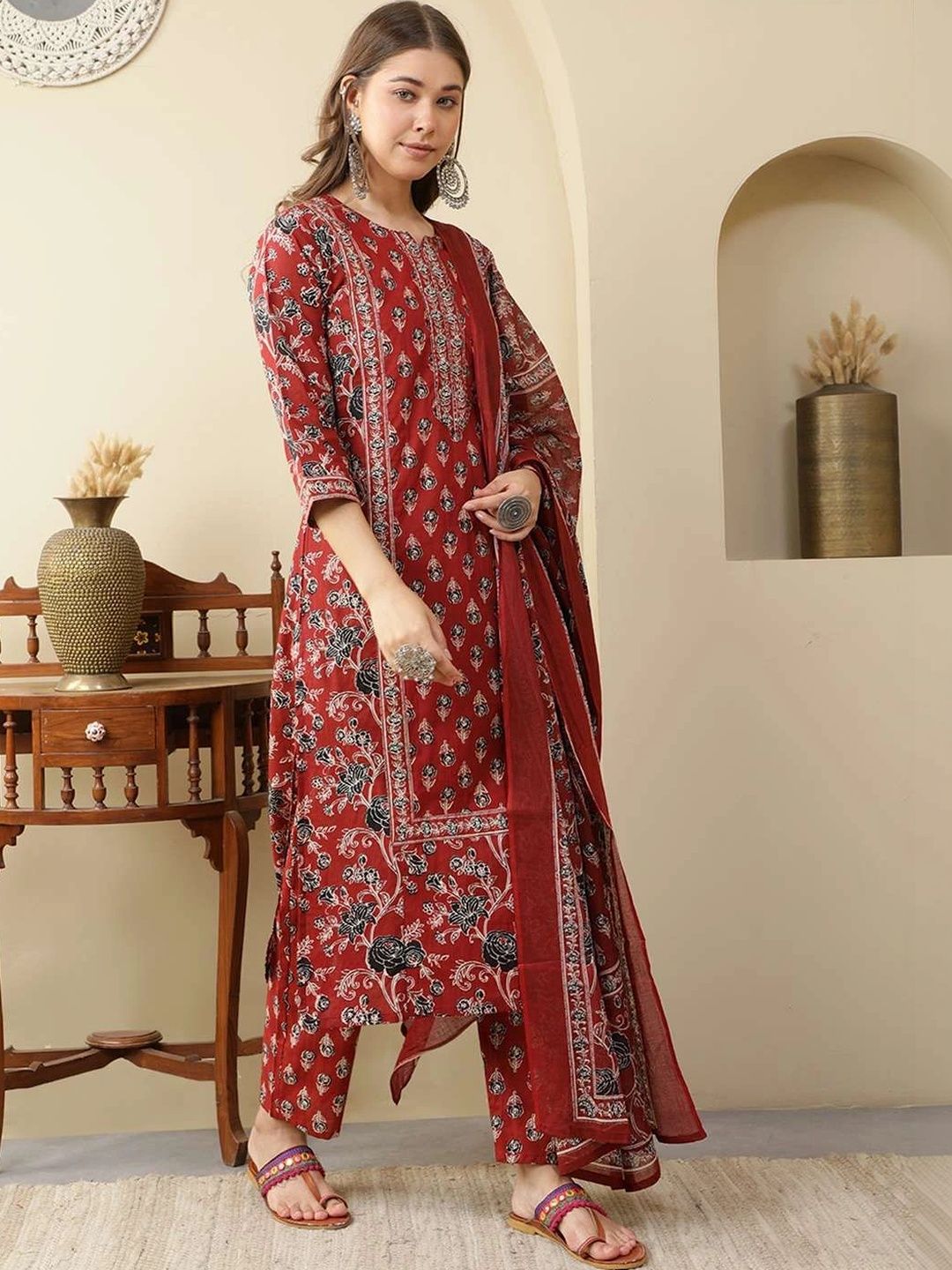 Women Ethnic Motifs Printed Regular Pure Cotton Kurta with Trousers & With Dupatta