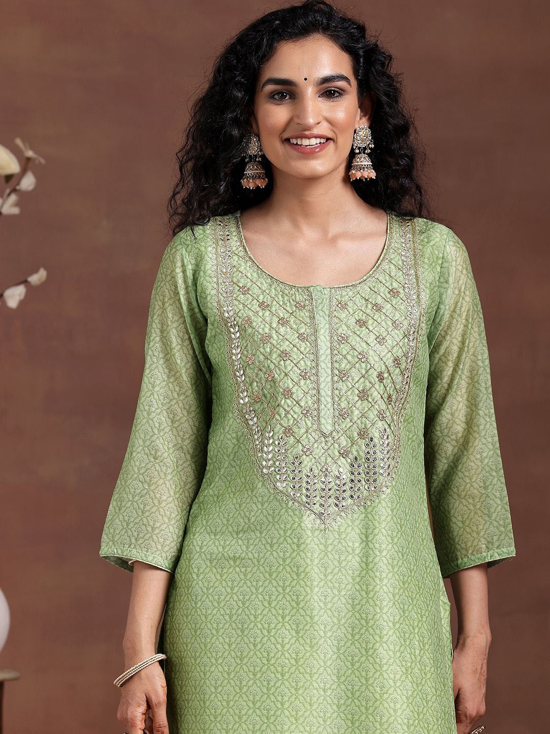 Women Ethnic Motifs Printed Regular Kurta with Trousers & With Dupatta