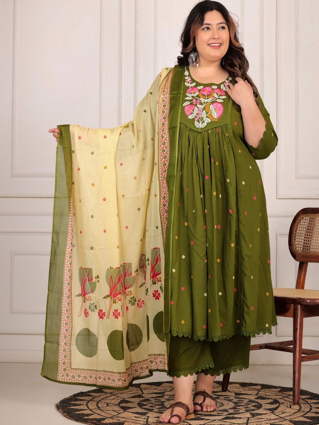 Women Ethnic Motifs Embroidered Empire Thread Work Pure Cotton Kurta with Trousers & With Dupatta