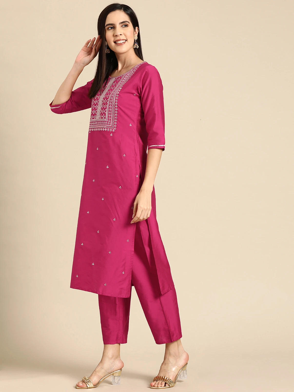 Women Silk Blend Kurta Pant Dupatta Set