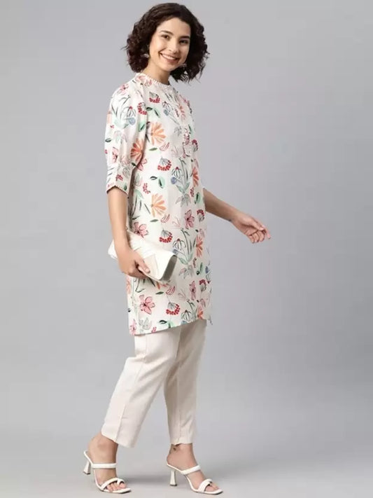 Women Floral Cotton Blend Kurta Pant Set