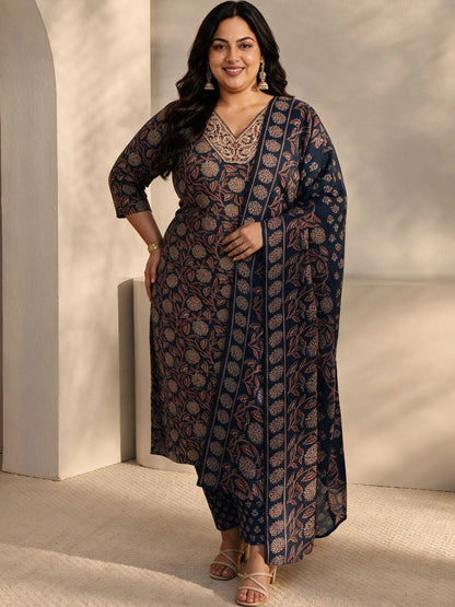 Women Ethnic Motifs Printed Regular Thread Work Kurta with Trousers & With Dupatta