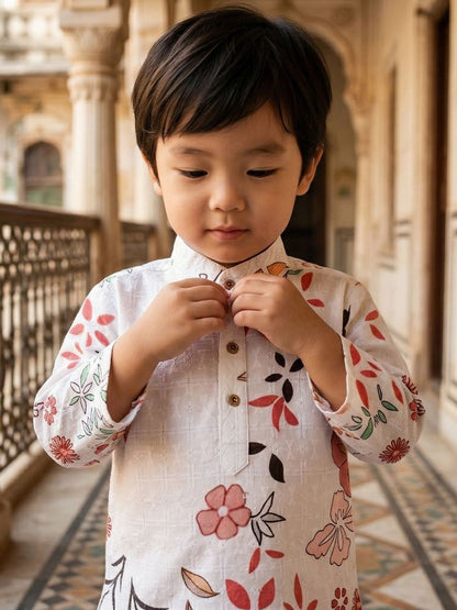 Boys Ethnic Motifs Embroidered Regular Chikankari Pure Cotton Kurta with Pyjamas