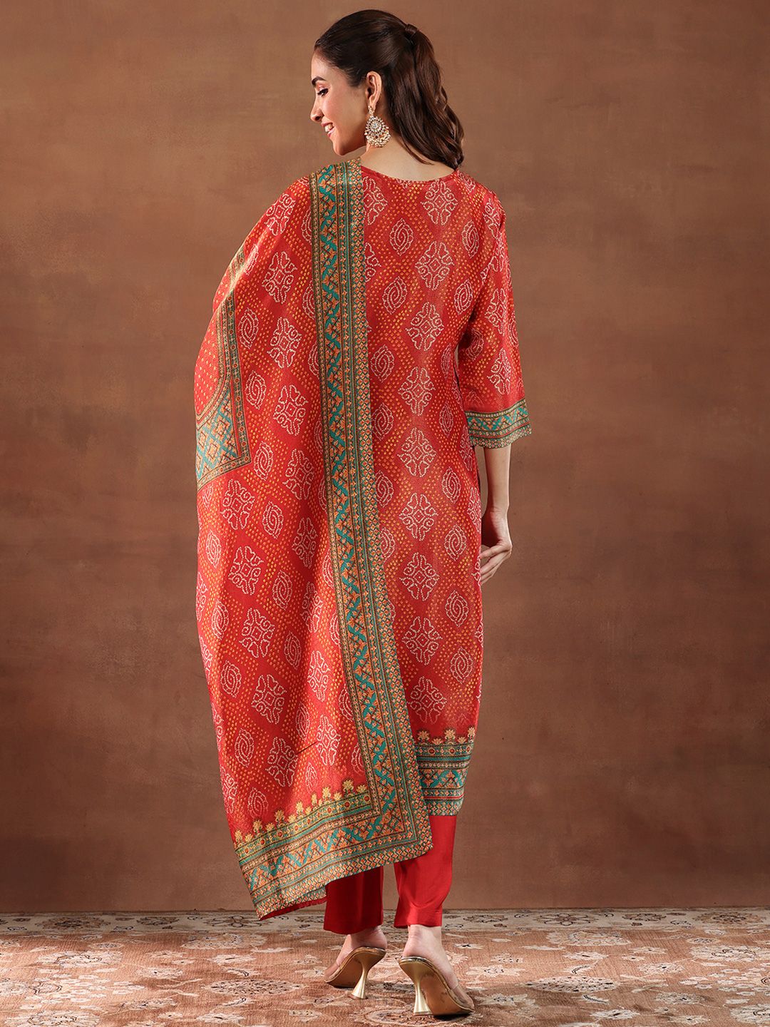 Women Bandhani Printed Kurta with Trousers & Dupatta