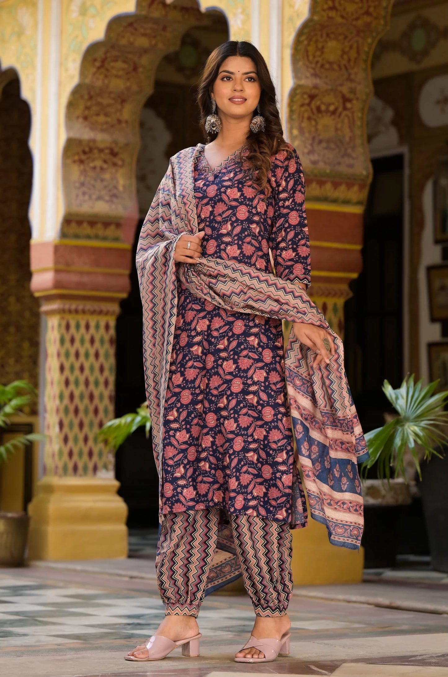 Women Viscose Rayon Kurta Pant Dupatta Set