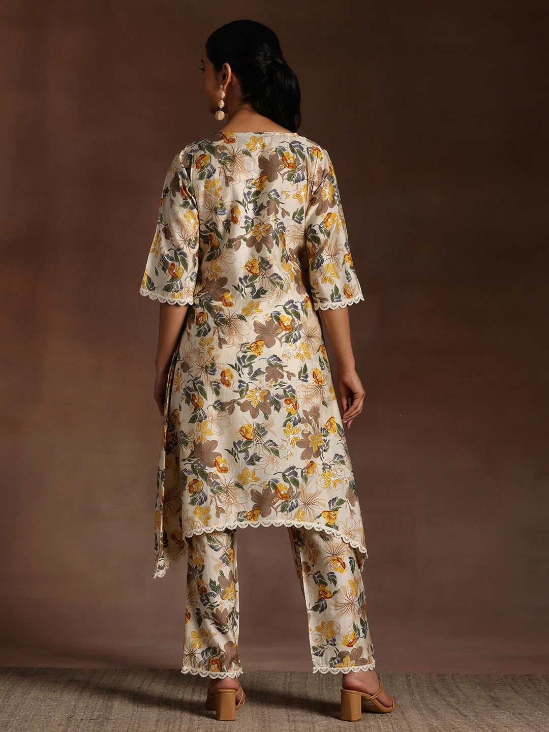 Floral Printed Kurta With Trouser