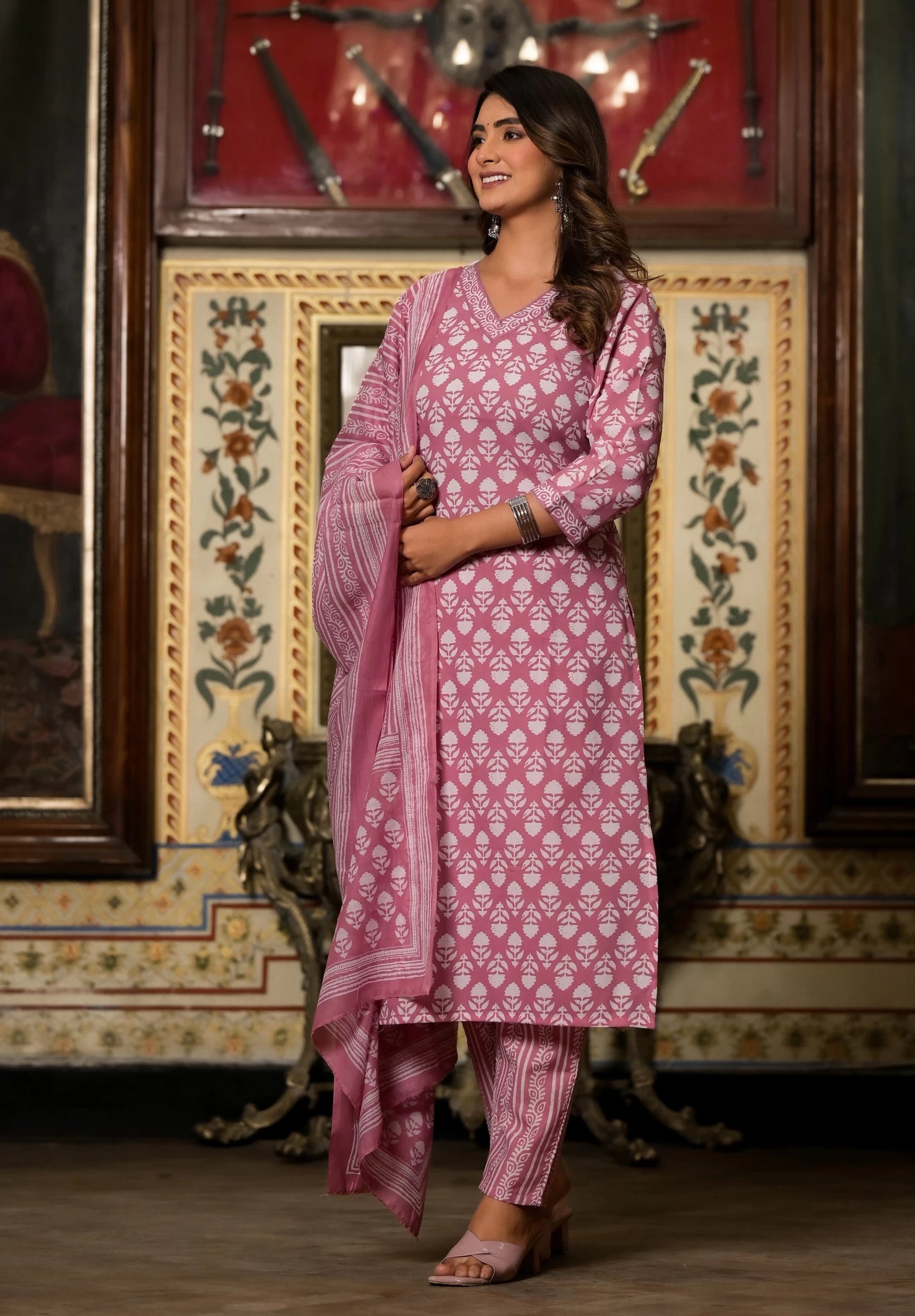 Women Viscose Rayon Kurta Pant Dupatta Set