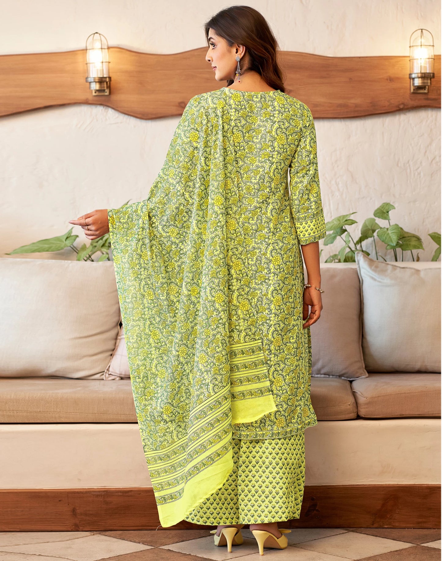 Women Viscose Rayon Kurta Pant Dupatta Set