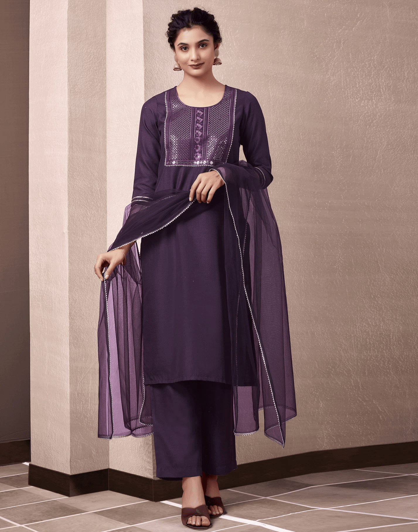 Women Cotton Blend Kurta Pant Dupatta Set