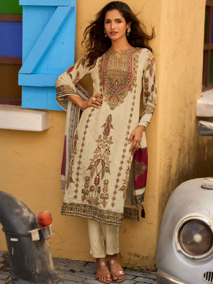Ethnic Motifs Printed Round Neck Straight Kurta With Trousers & Dupatta