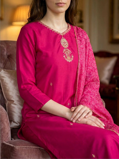 Women Ethnic Motifs Embroidered Regular Thread Work Kurta with Trousers & With Dupatta