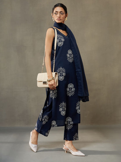 Women Ethnic Motifs Printed Pure Cotton Sleek Work Smart Office Kurta with Trousers & Dupatta