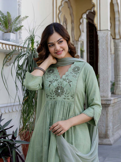 Floral Yoke Design V-Neck Empire Aari Work Pure Cotton Kurta with Pyjamas & Dupatta