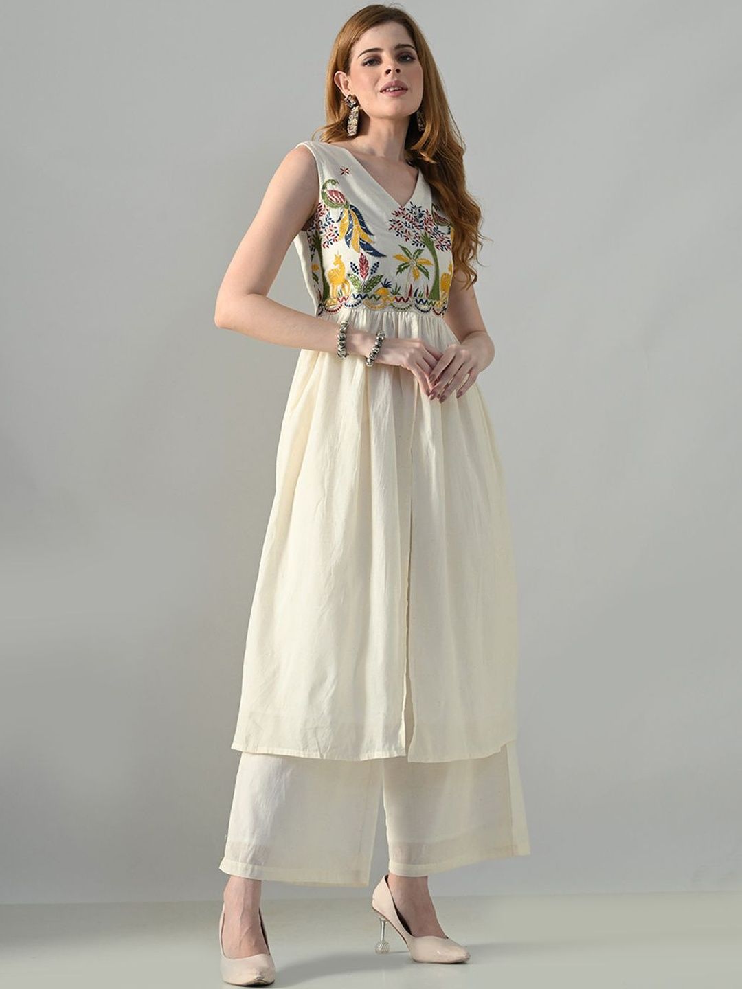 Women Ethnic Motifs Embroidered Empire Thread Work Pure Cotton Kurta with Palazzos