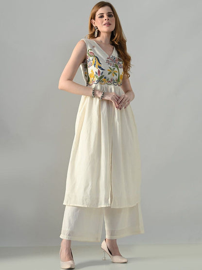 Women Ethnic Motifs Embroidered Empire Thread Work Pure Cotton Kurta with Palazzos