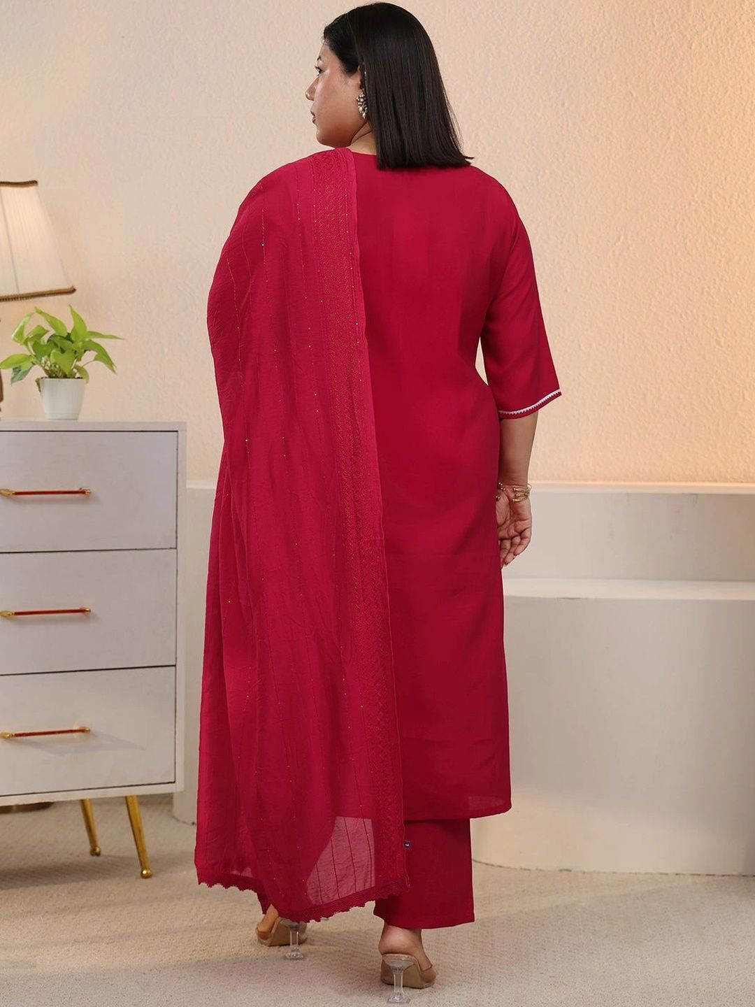 Women Ethnic Motifs Embroidered Regular Thread Work Kurta with Trousers & With Dupatta