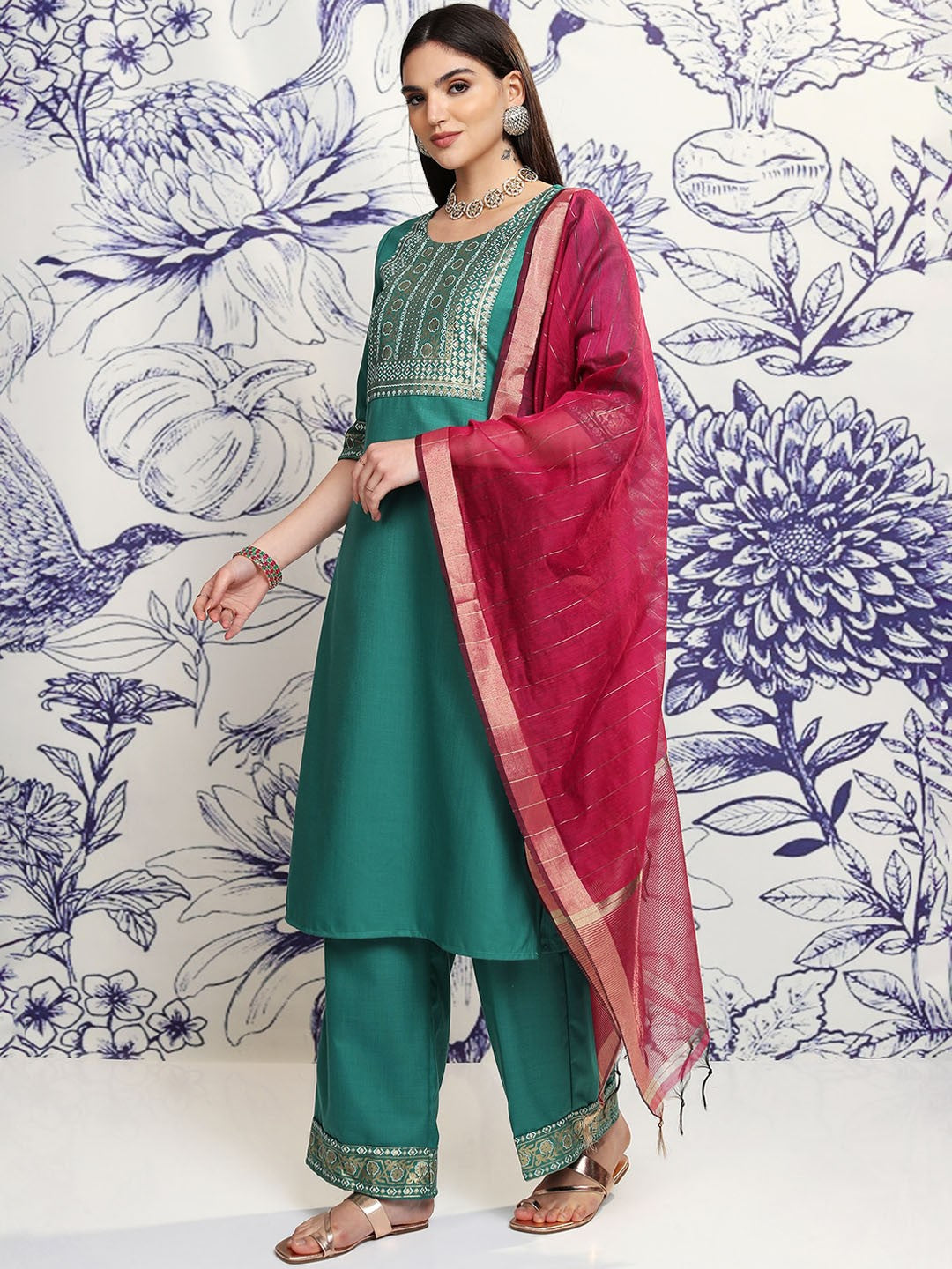 Green Ethnic Motifs Yoke Design Regular Straight Kurta With Palazzos & Dupatta