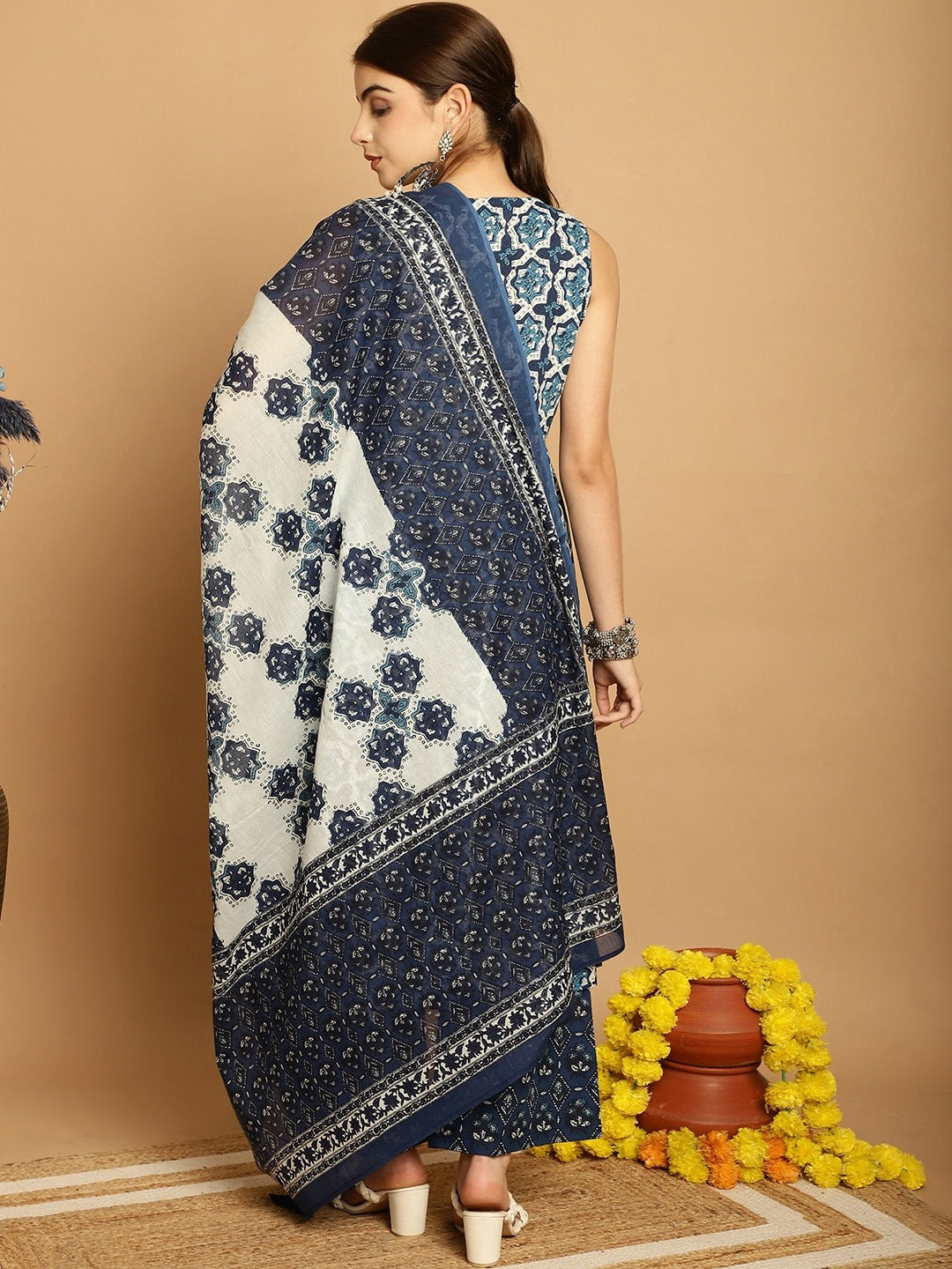 Ethnic Motifs Printed Pure Cotton Kurta With Palazzos & Dupatta