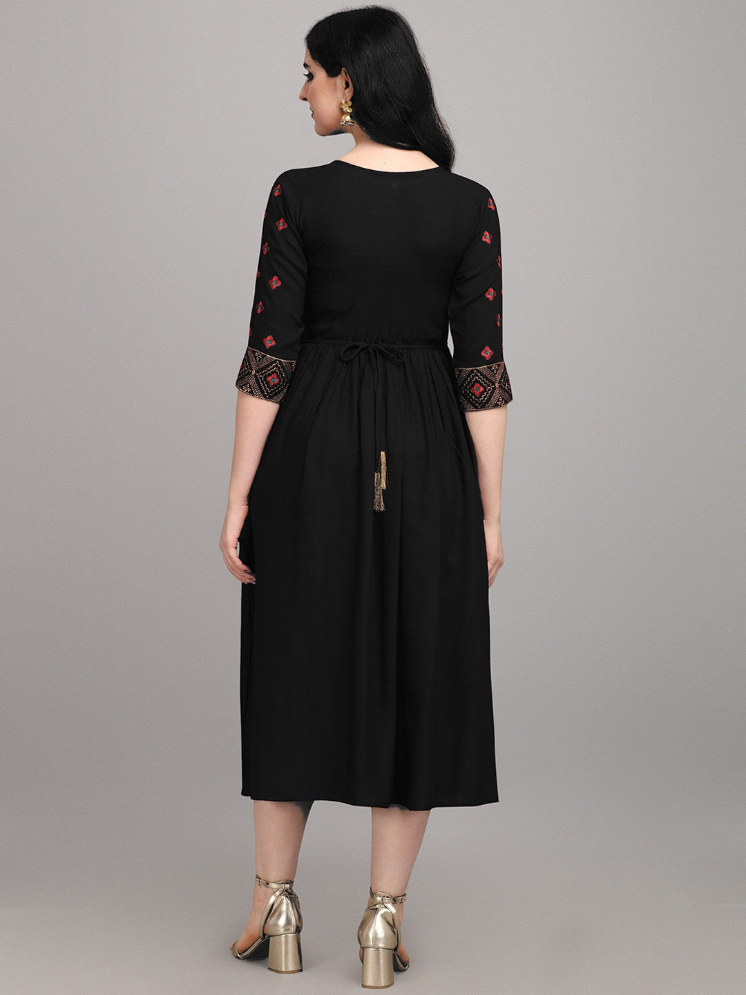 Women Black Floral Yoke Design Thread Work Ethnic Dress