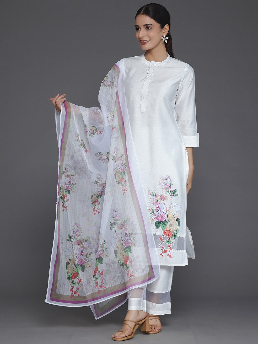 Floral Printed Regular Beads and Stones Kurta with Trousers & Dupatta