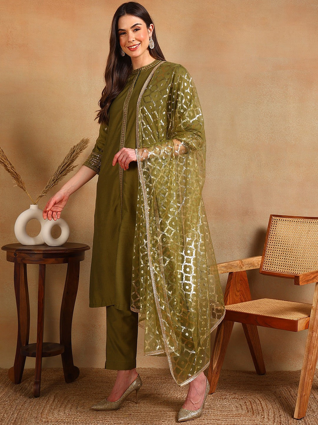 Ethnic Regular Sequinned Straight Kurta With Trousers & Dupatta