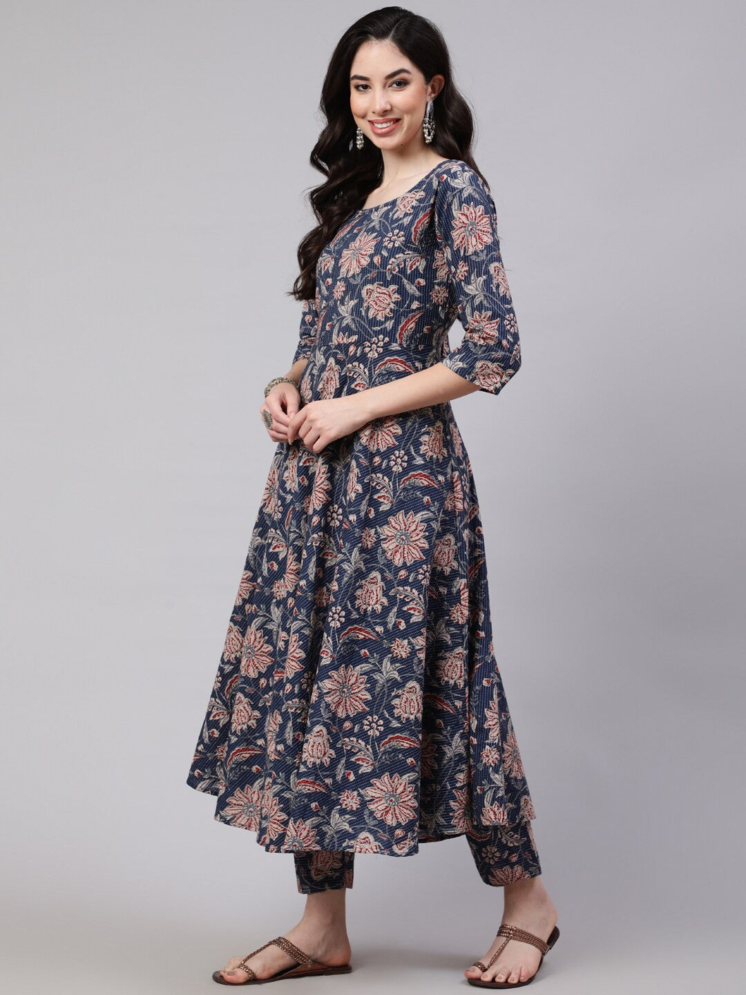 Floral Printed Pure Cotton Kurta with Trousers & Dupatta