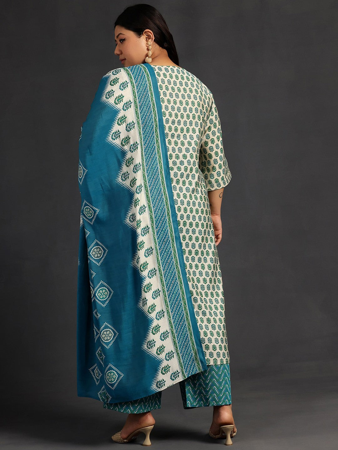 Plus Size Printed Regular Kurta with Palazzos & Dupatta